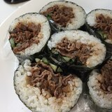 【ごはんレシピ】牛肉とキュウリの簡単肉巻き寿司♪♪
